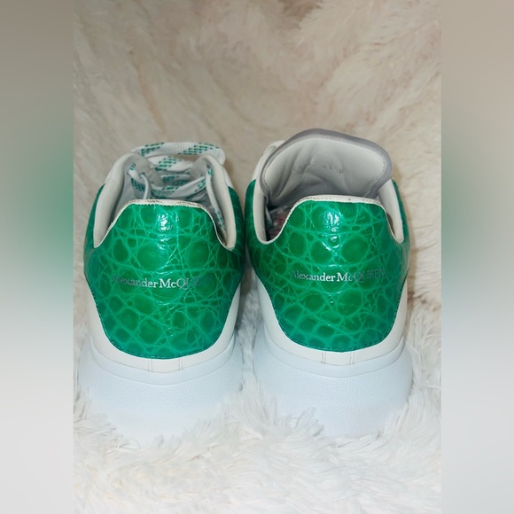 Men’s Authentic Alexander McQueen Shoes - Picture 9 of 16